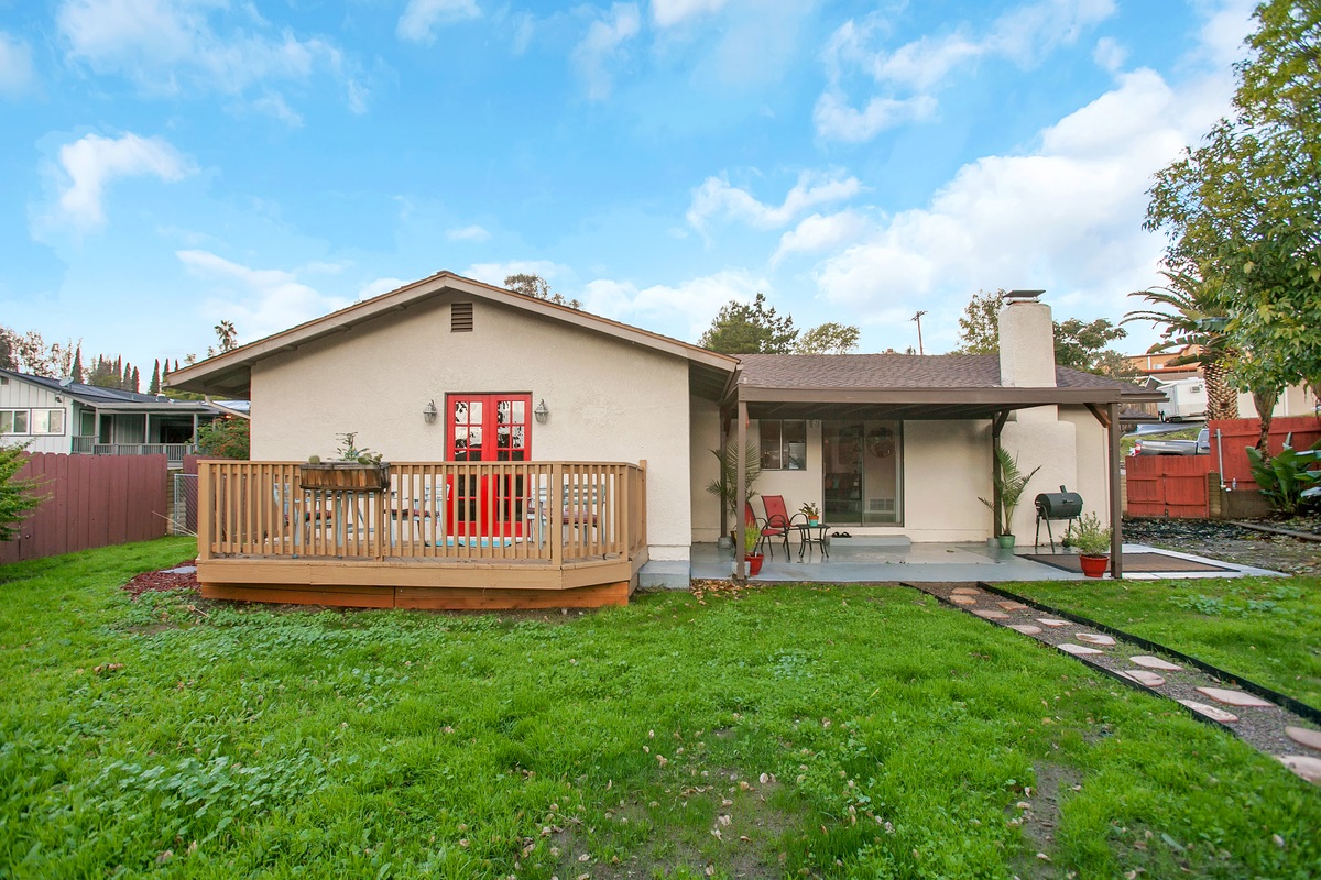 4077 Conrad Drive Spring Valley, CA 91977 - Photo 21 of 25 Gallery Image 21