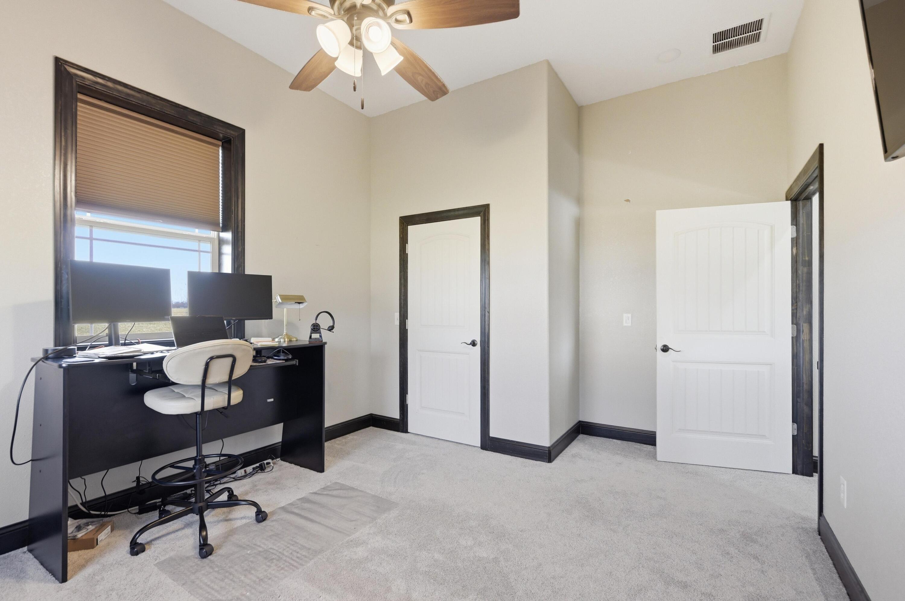 8161 Falcon Road Neosho, MO 64850 - Photo 48 of 68 048