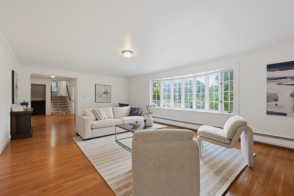 26 Spring Valley Road Belmont, MA 02478 - Photo 3 of 29