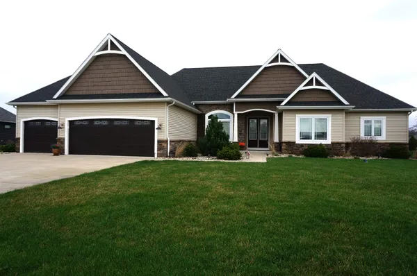 $575,000 | 30929 Chadwick Drive, Granger, IN 46530