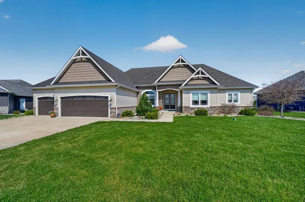 $565,000 | 30929 Chadwick Drive, Granger, IN 46530