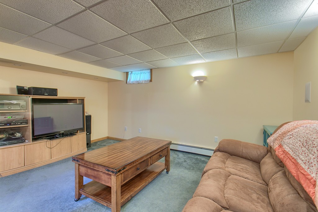 9 Mt Jefferson Road Hubbardston, MA 01452 - Photo 23 of 25 Gallery Image 23