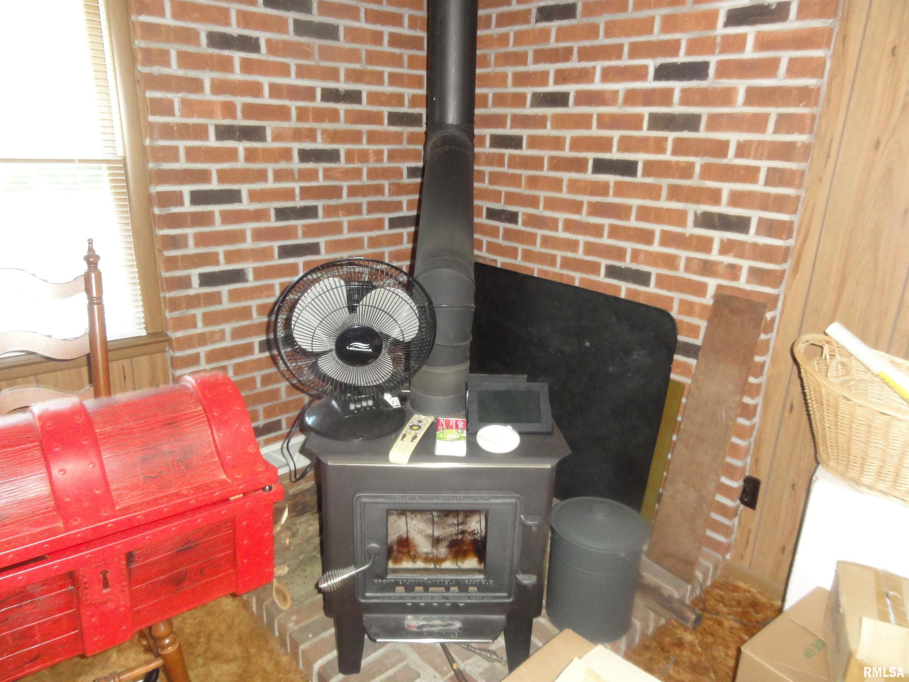 1026 West Hicks Hollow Road Edelstein, IL 61526 - Photo 13 of 38 Gallery Image 13