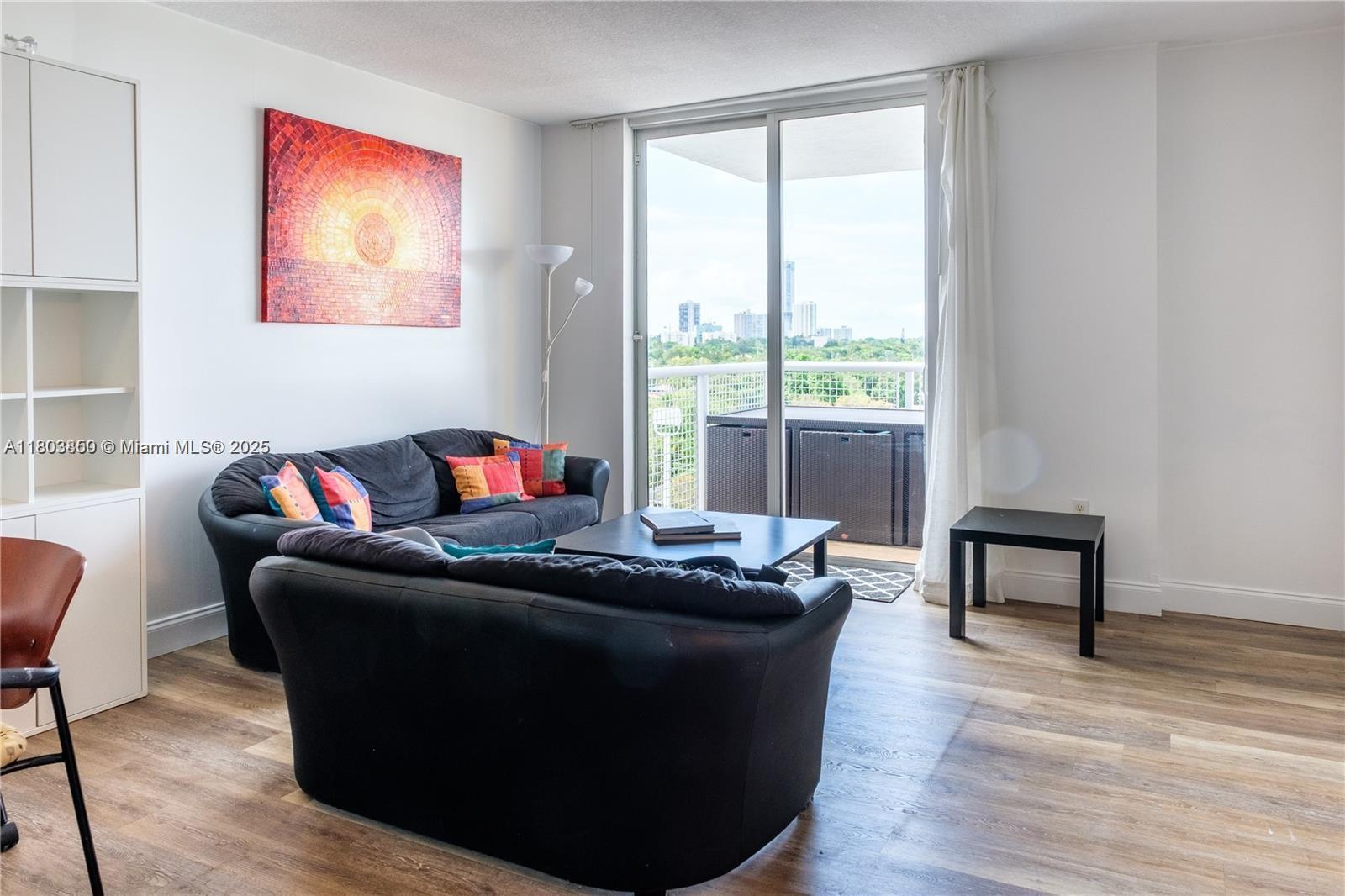 900 Southwest 8th Street, Unit 710 Miami, FL 33130 - Photo 4 of 24 Gallery Image 4