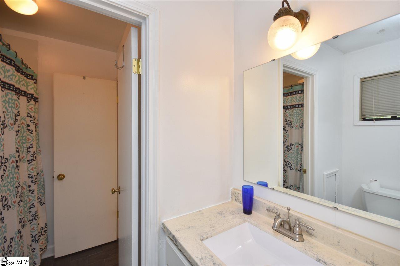 501 Brookmere Road Simpsonville, SC 29681 - Photo 12 of 20 Gallery Image 12