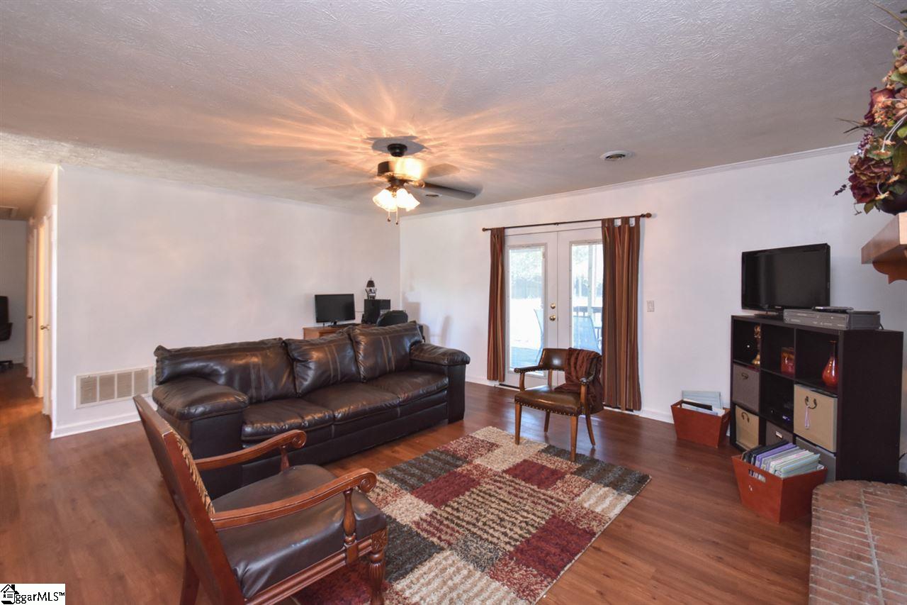 501 Brookmere Road Simpsonville, SC 29681 - Photo 4 of 20 Gallery Image 4