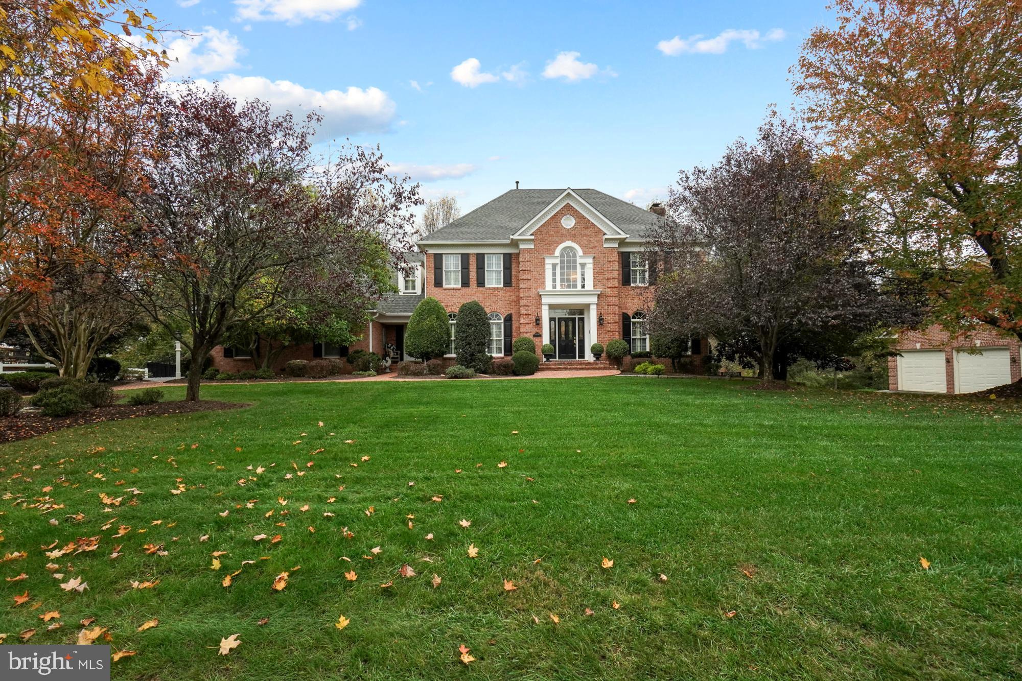 12649 High Meadow Road North Potomac, MD 20878 - Photo 2 of 79 Generous almost 2/3rd acre private property