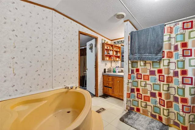 $210,000 | 1146 Highland Acres Drive, Kaufman, TX 75142