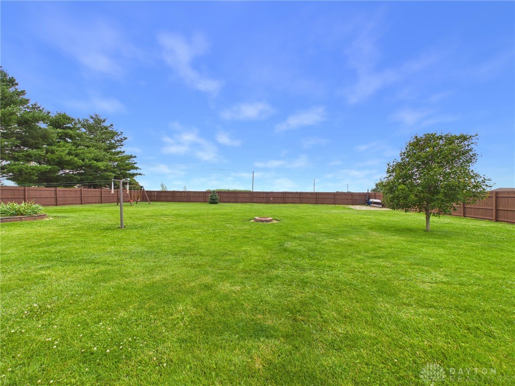 4633 Burkholder Road Greenville, OH 45331 - Photo 4 of 33