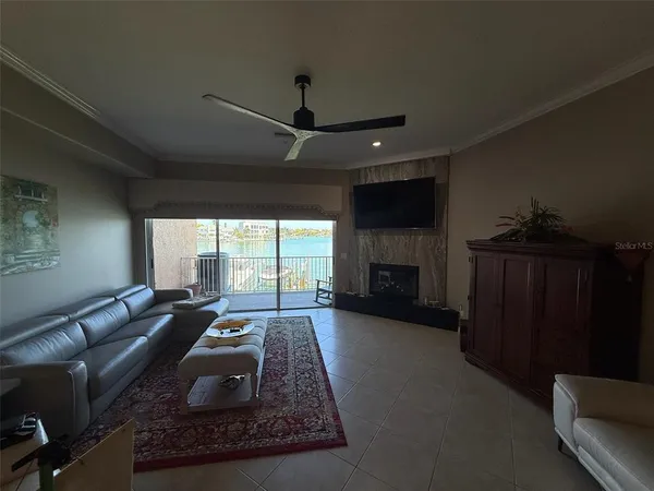 $7,000 | 10067 Gulf Boulevard, Treasure Island, FL 33706
