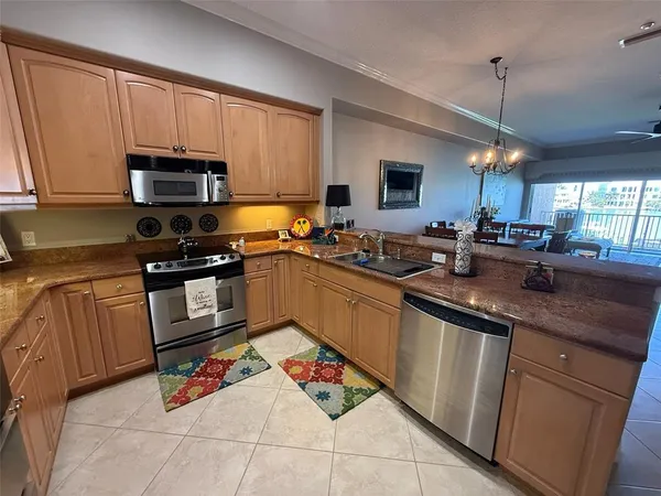 $7,000 | 10067 Gulf Boulevard, Treasure Island, FL 33706