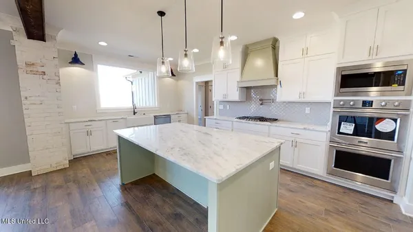 $724,900 | 6375 Hickory Hollow, Coldwater, MS 38618