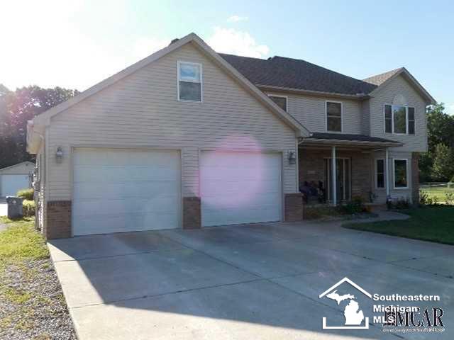 10225 Goff Road Temperance, MI 48182 - Photo 20 of 31 21184677-19.JPG