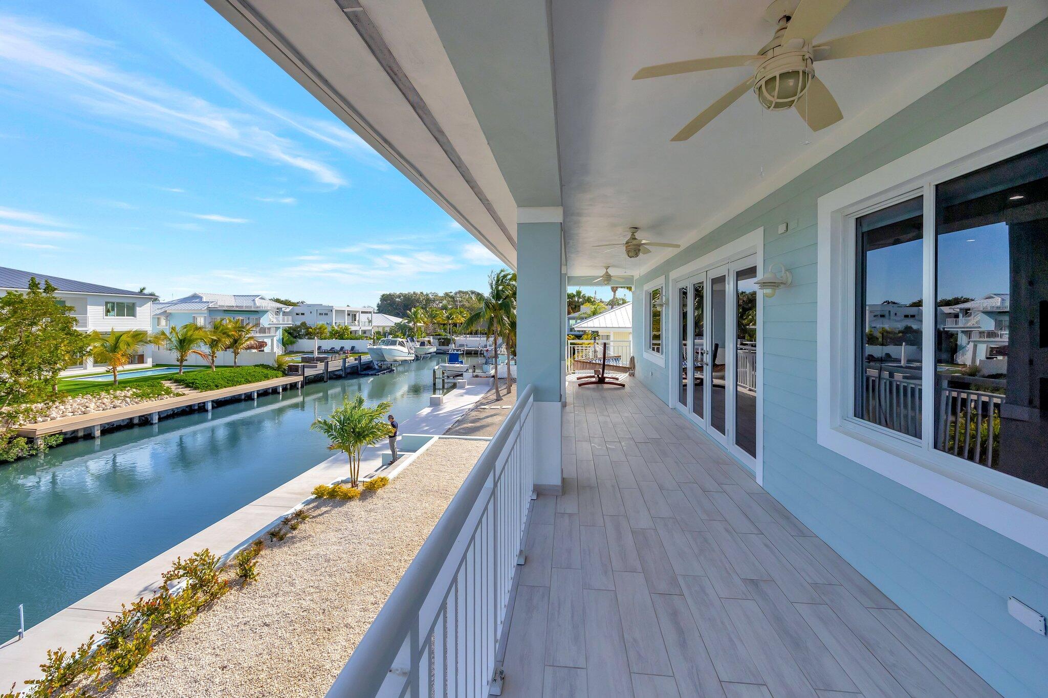 118 Pelican Road Tavernier, FL 33070 - Photo 36 of 72 Primary Bath Private Balcony (View 3)