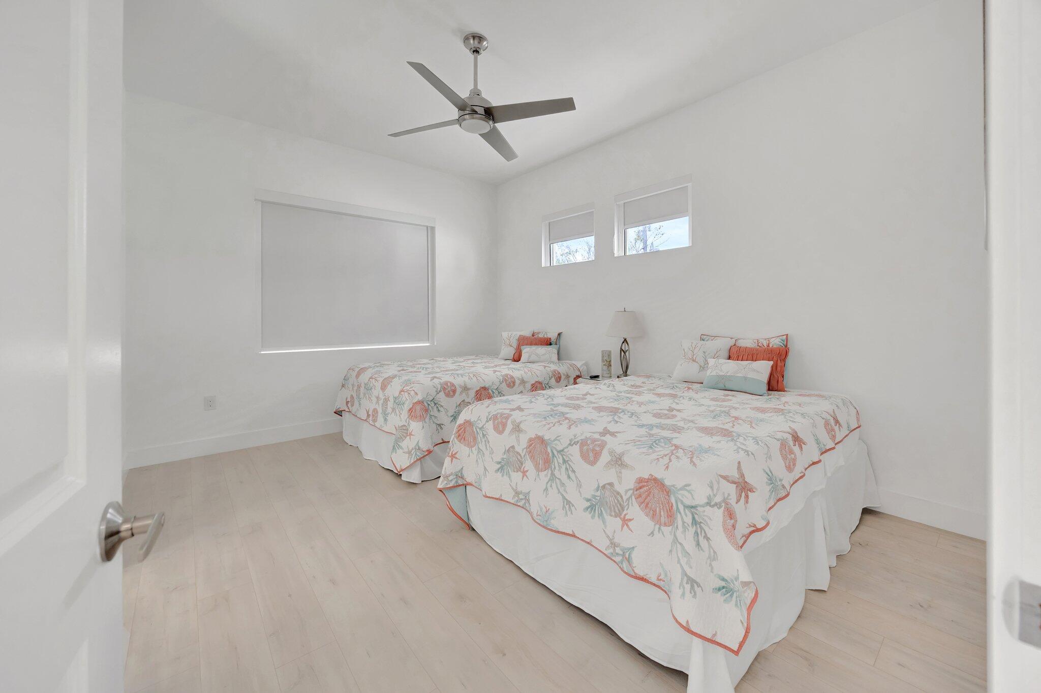 118 Pelican Road Tavernier, FL 33070 - Photo 37 of 72 Upstairs Bedroom 4