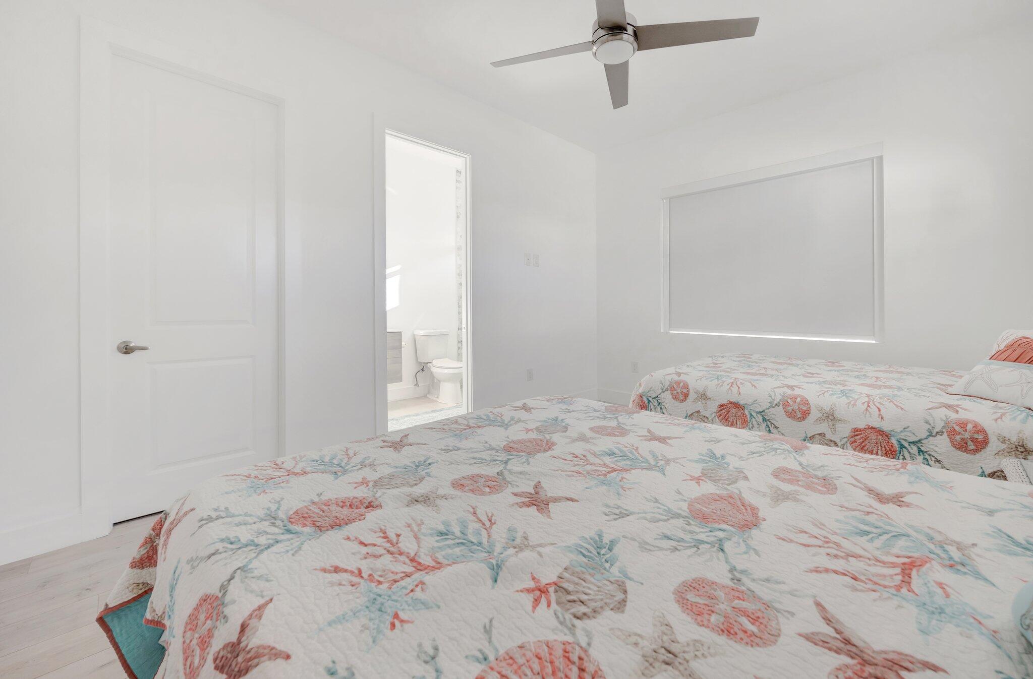 118 Pelican Road Tavernier, FL 33070 - Photo 38 of 72 Upstairs Bedroom 4 (View 2)
