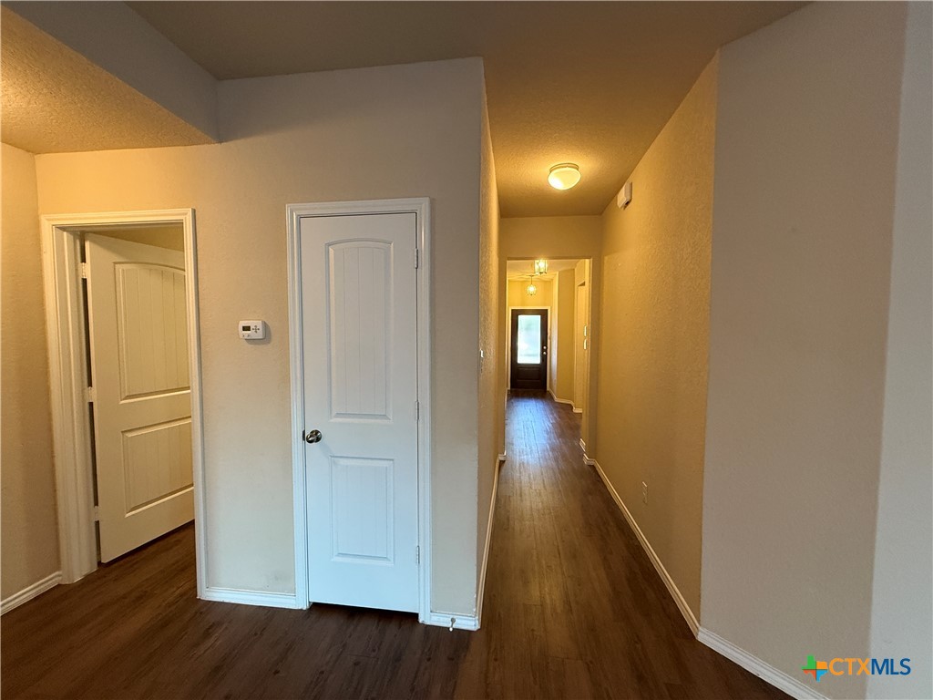 2934 Field Ridge New Braunfels, TX 78130 - Photo 5 of 29 Gallery Image 5