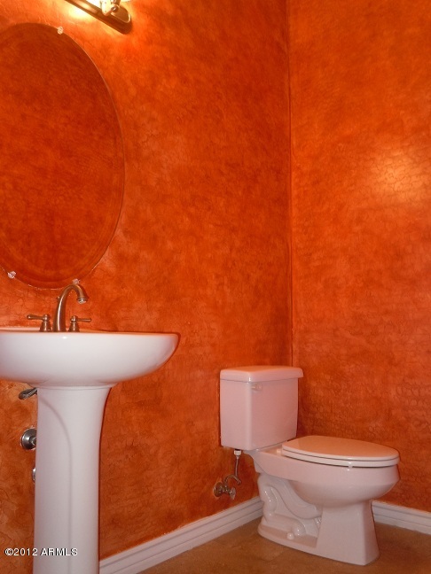 435 South Neuman Way Chandler, AZ 85225 - Photo 17 of 28 a bathroom with a toilet and a sink