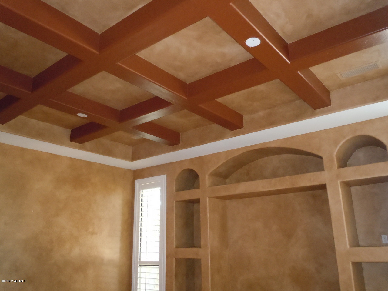 435 South Neuman Way Chandler, AZ 85225 - Photo 5 of 28 a front view of a house