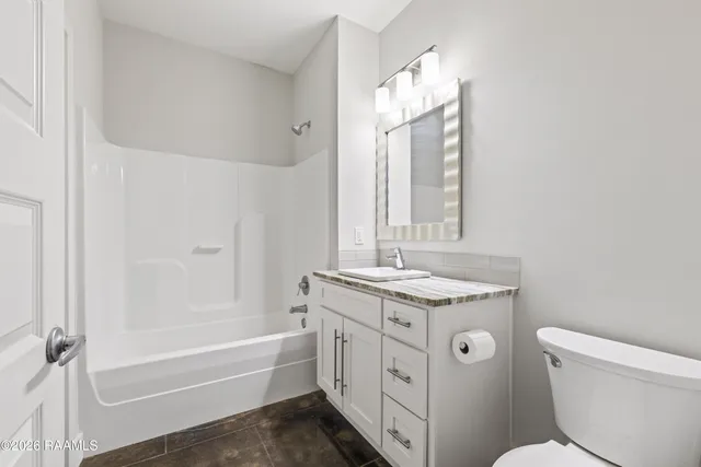 $1,695 | 209 Highland Park Lane, Lafayette, LA 70508