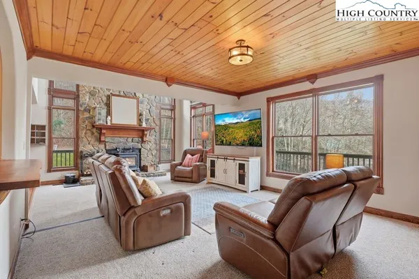 $650,000 | 205 Timberlakes Drive, Todd, NC 28684