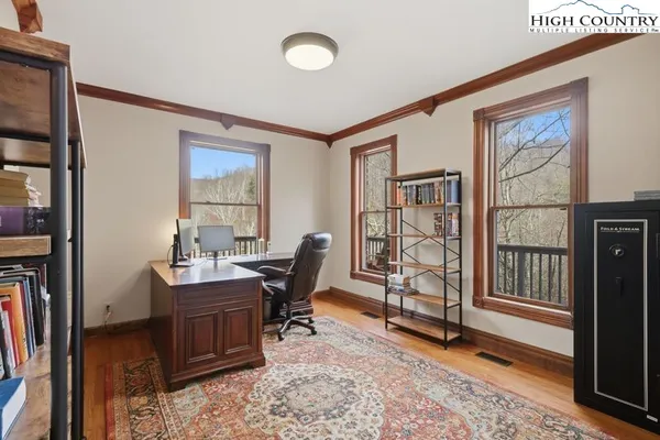 $650,000 | 205 Timberlakes Drive, Todd, NC 28684