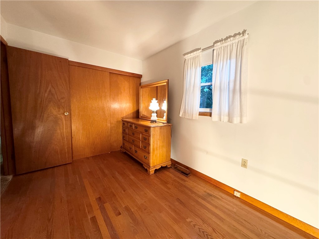 17 Meadowbrook Drive Auburn, NY 13021 - Photo 13 of 18 Bedroom 2