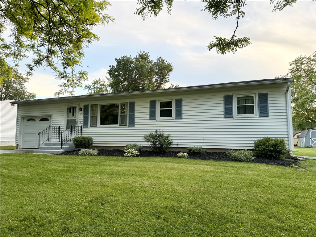 17 Meadowbrook Drive Auburn, NY 13021 - Photo 2 of 18 Exterior front