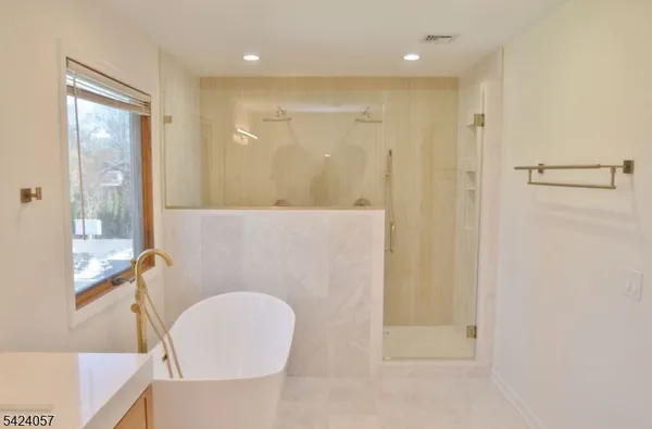 $7,800 | 77 Rockwood Road, Florham Park, NJ 07932