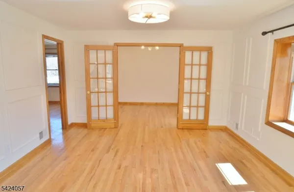 $7,800 | 77 Rockwood Road, Florham Park, NJ 07932