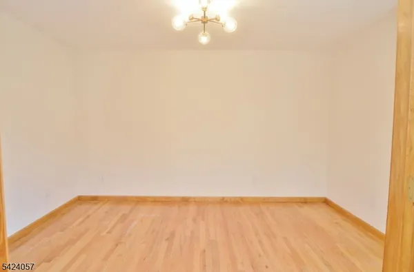 $7,800 | 77 Rockwood Road, Florham Park, NJ 07932