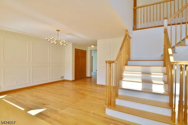 $7,800 | 77 Rockwood Road, Florham Park, NJ 07932