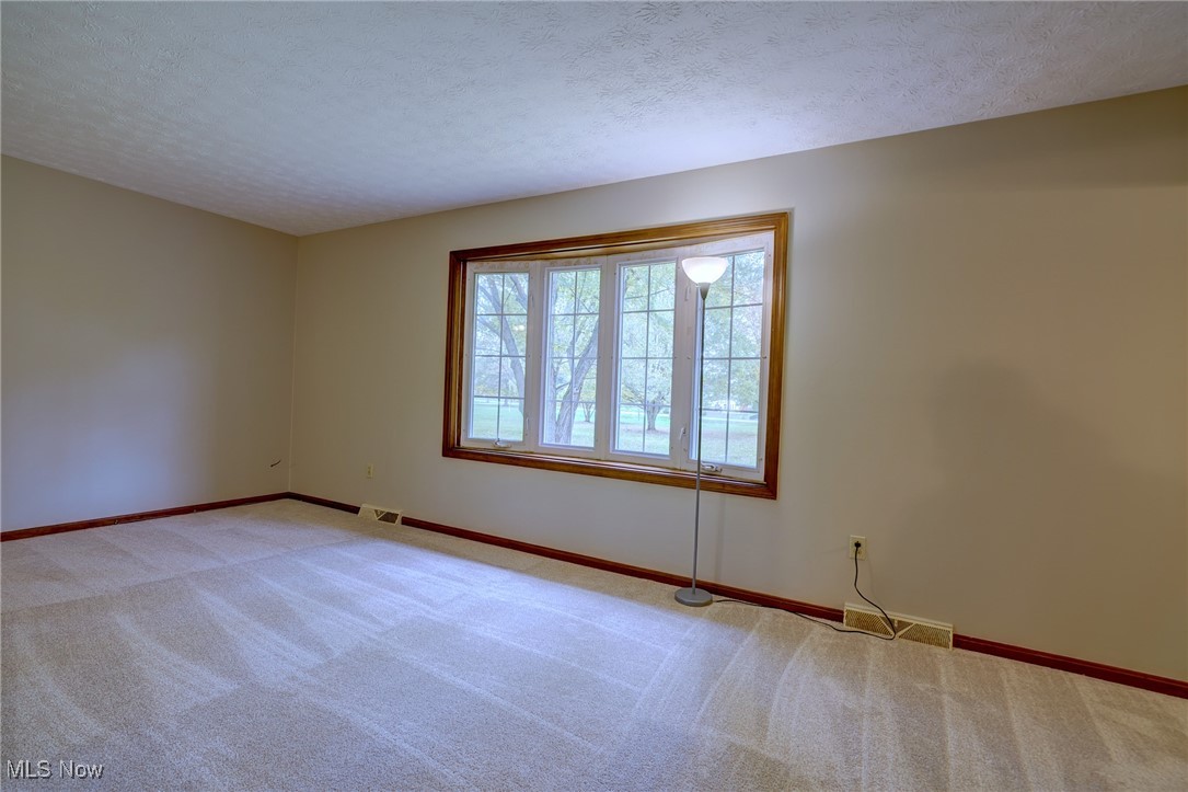 4450 Poe Road Medina, OH 44256 - Photo 21 of 40 Gallery Image 21