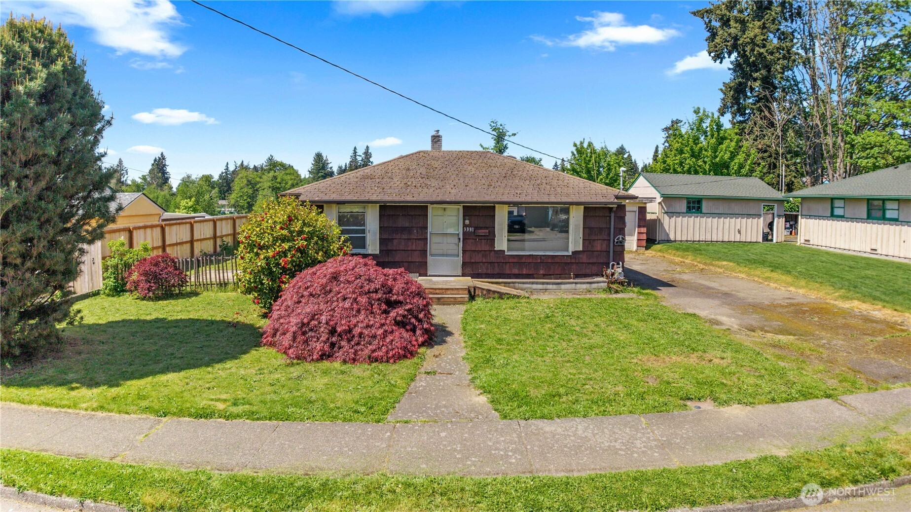 3331 Phillips Avenue Bremerton, WA 98310 - Photo 1 of 40