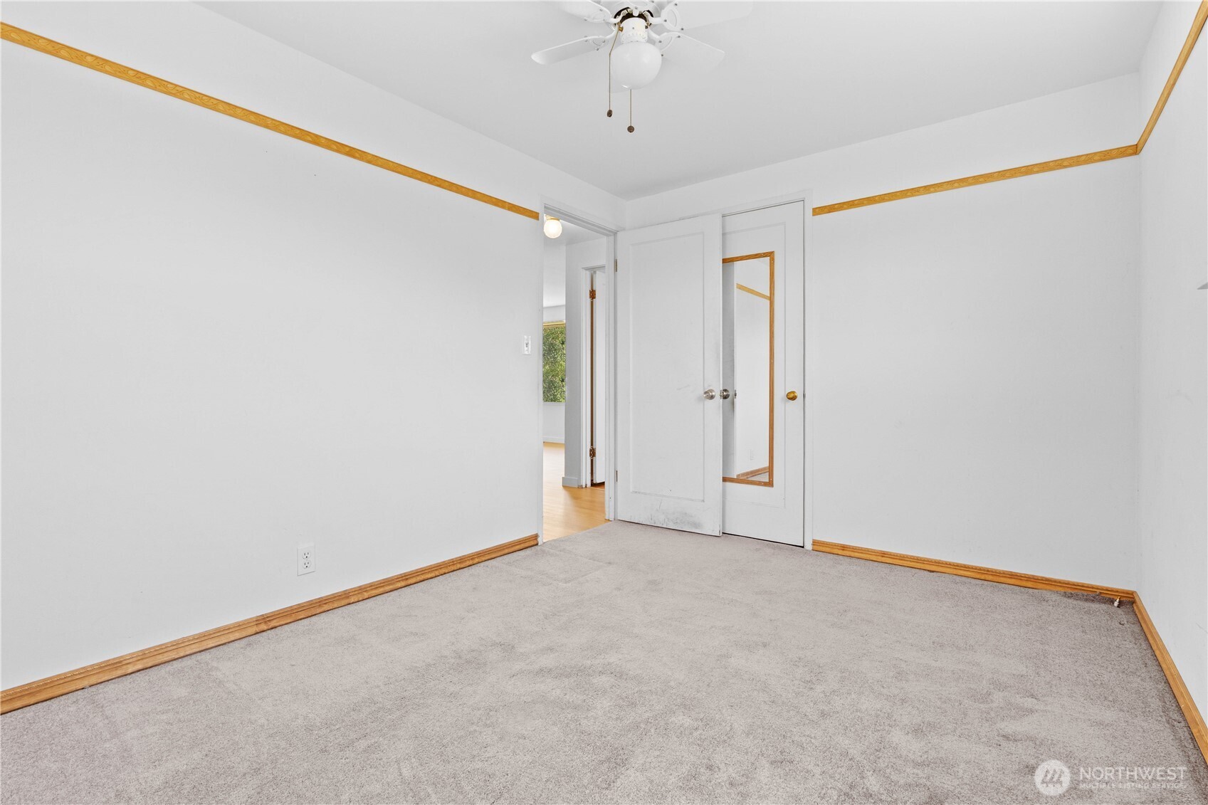 3331 Phillips Avenue Bremerton, WA 98310 - Photo 17 of 40