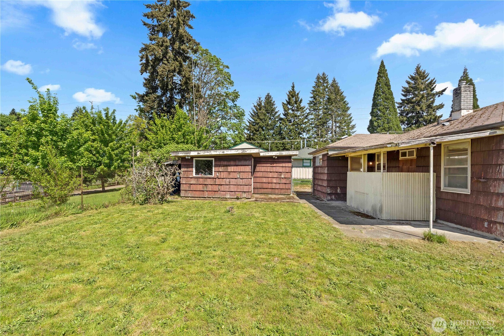 3331 Phillips Avenue Bremerton, WA 98310 - Photo 31 of 40