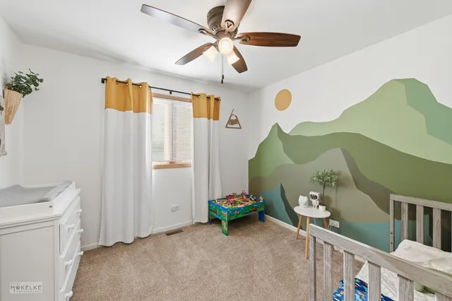 $425,000 | 814 Edgewater Drive, Minooka, IL 60447