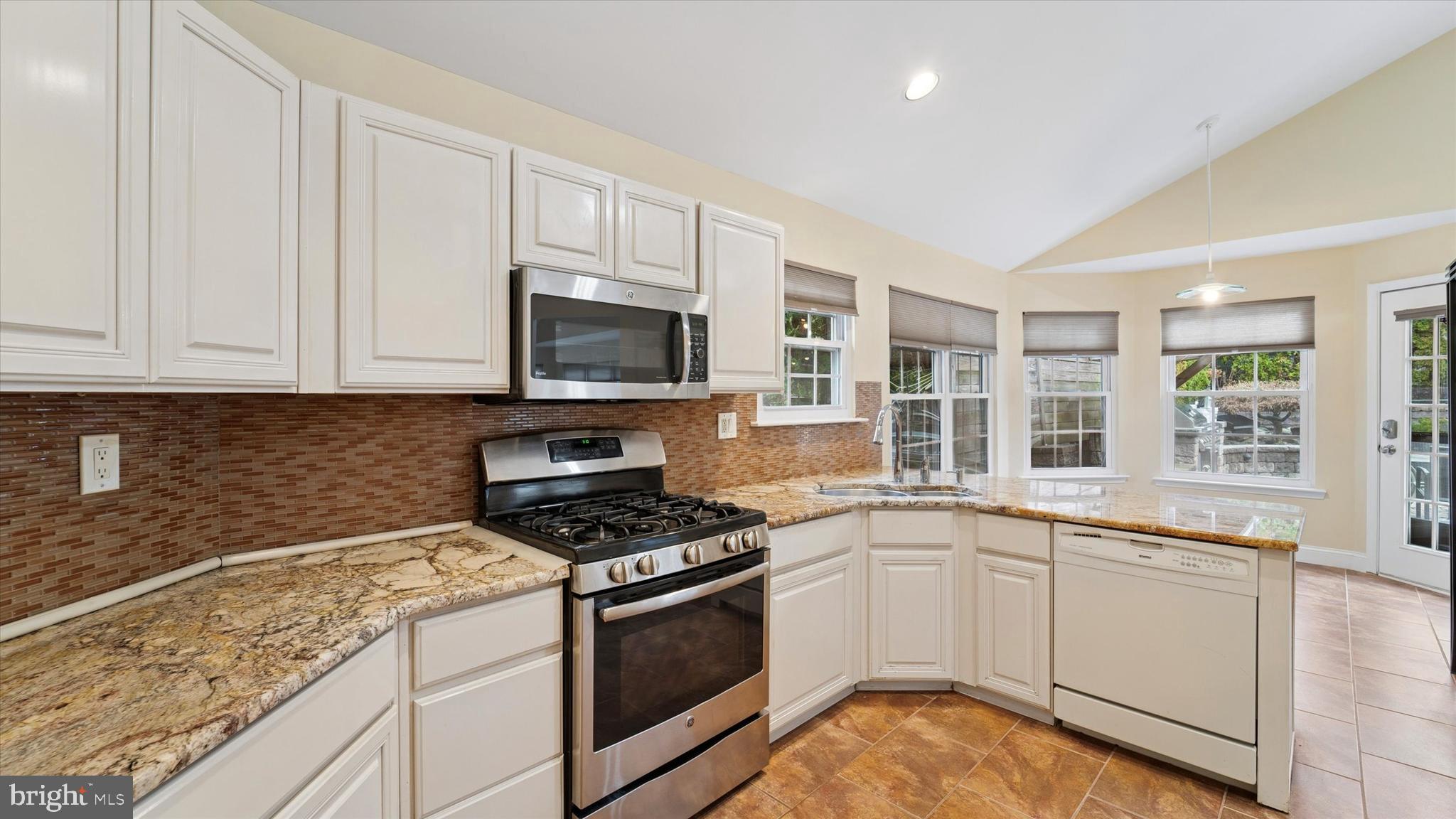 648 Stewart Road Collegeville, PA 19426 - Photo 12 of 48 Gallery Image 12