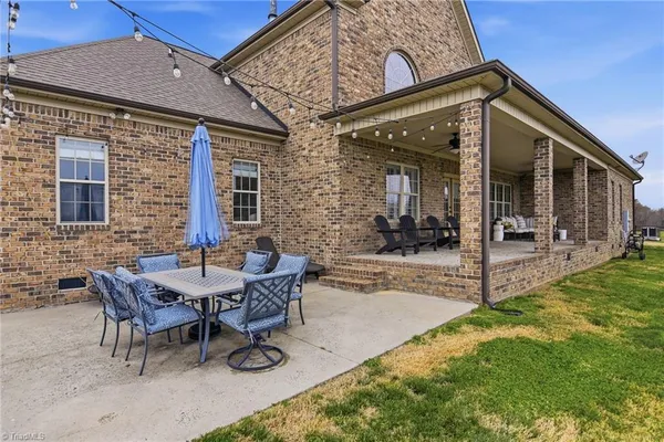 $998,800 | 203 Bobcat Road, Summerfield, NC 27358