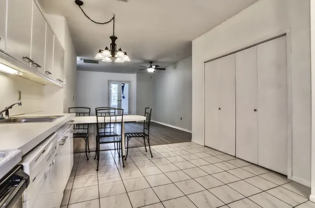 $429,000 | 75 Liberty Avenue, Unit C3, Jersey City, NJ 07306