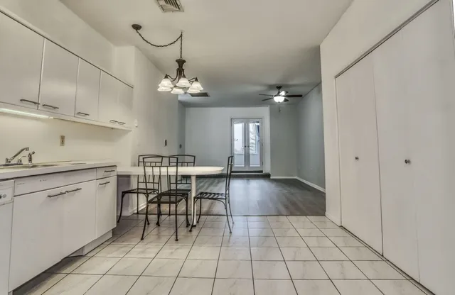$429,000 | 75 Liberty Avenue, Unit C3, Jersey City, NJ 07306