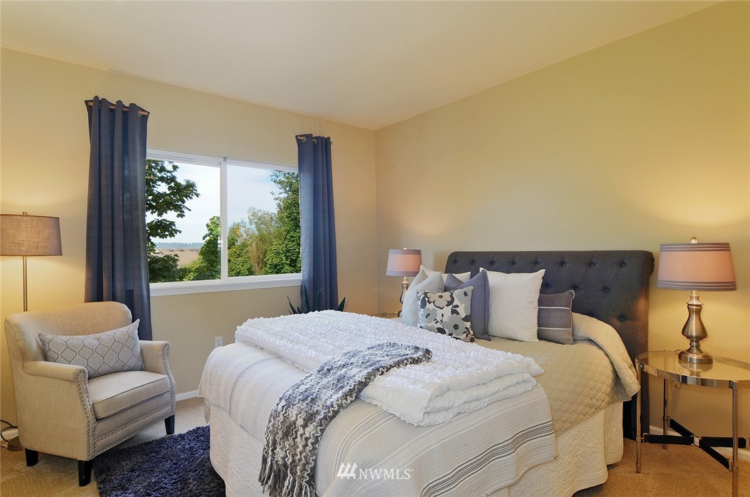5001 Davis Place South, Unit H Renton, WA 98055 - Photo 12 of 25 Gallery Image 12