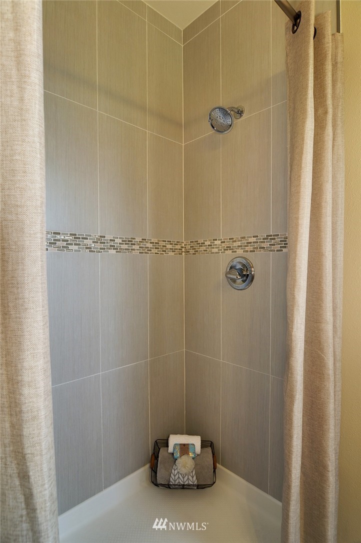 5001 Davis Place South, Unit H Renton, WA 98055 - Photo 14 of 25 Gallery Image 14