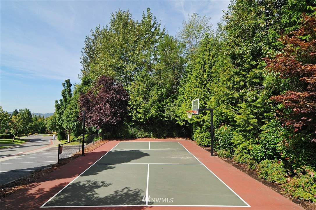 5001 Davis Place South, Unit H Renton, WA 98055 - Photo 24 of 25 Gallery Image 24