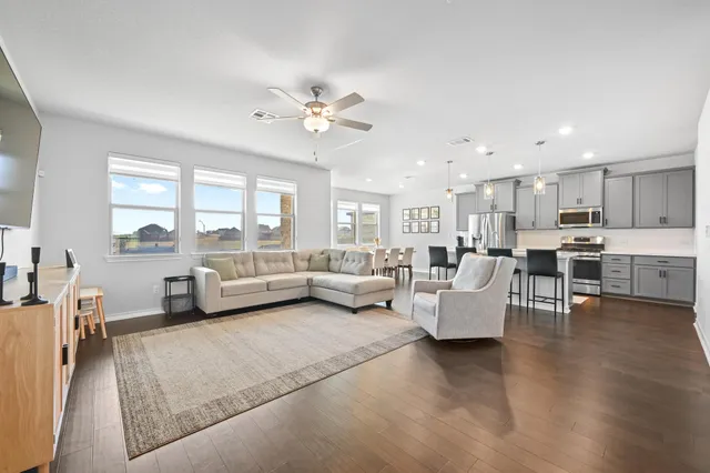 $370,000 | 116 Small Seed Drive, Buda, TX 78610