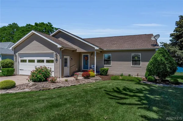 $439,000 | 6105 East Lake Road, Newfane, NY 14028