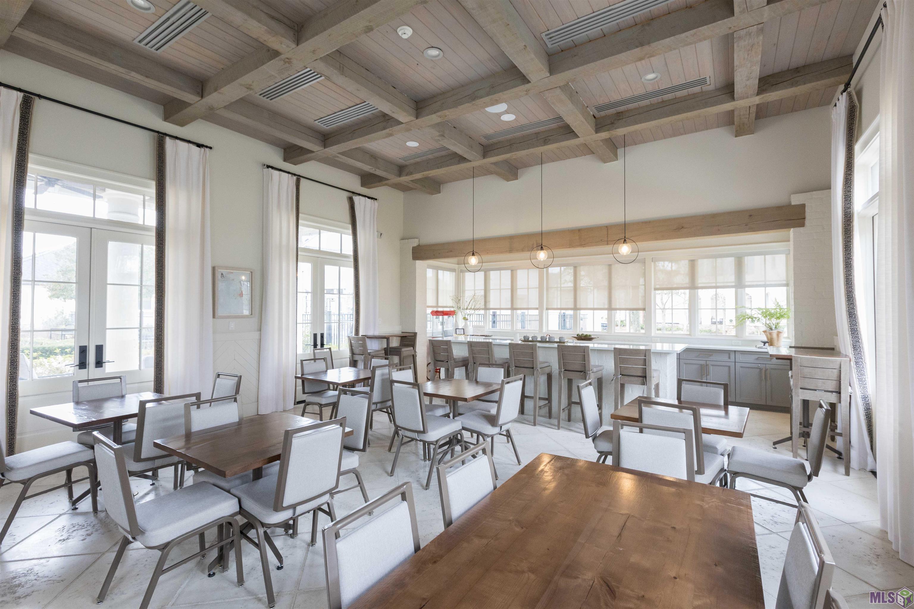 5118 Cheneau Lane Baton Rouge, LA 70808 - Photo 34 of 40 Rouzan Clubhouse