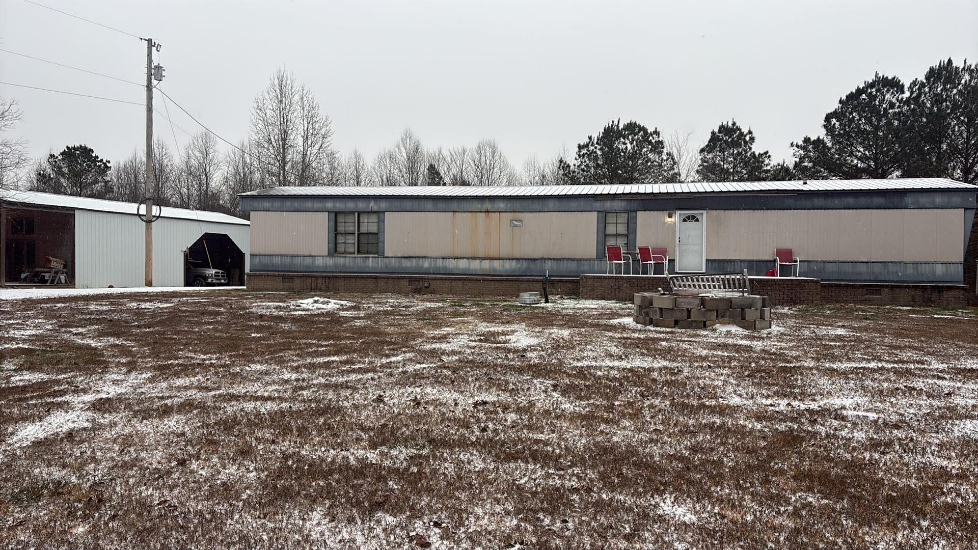 1595 Johnson Branch Road Pulaski, TN 38478 - Photo 1 of 23