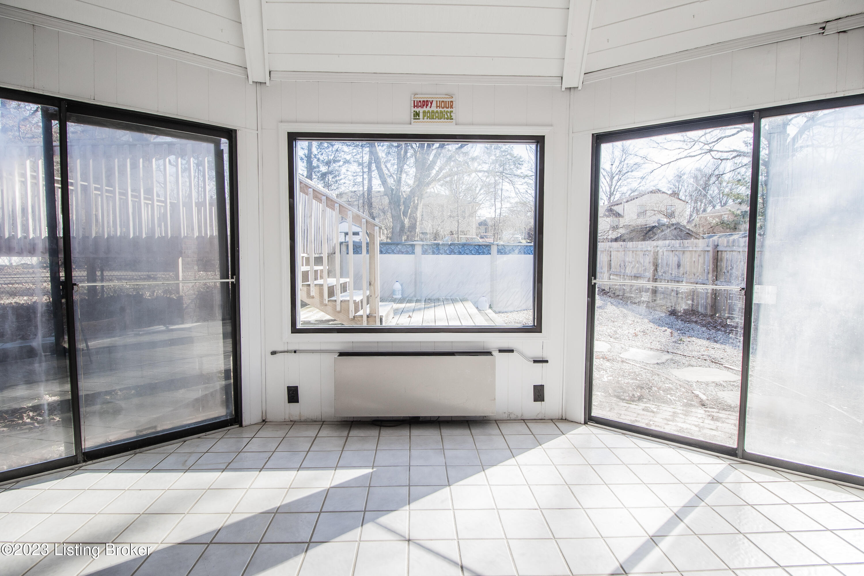 7408 Switch Bark Road Louisville, KY 40228 - Photo 28 of 38 sunroom