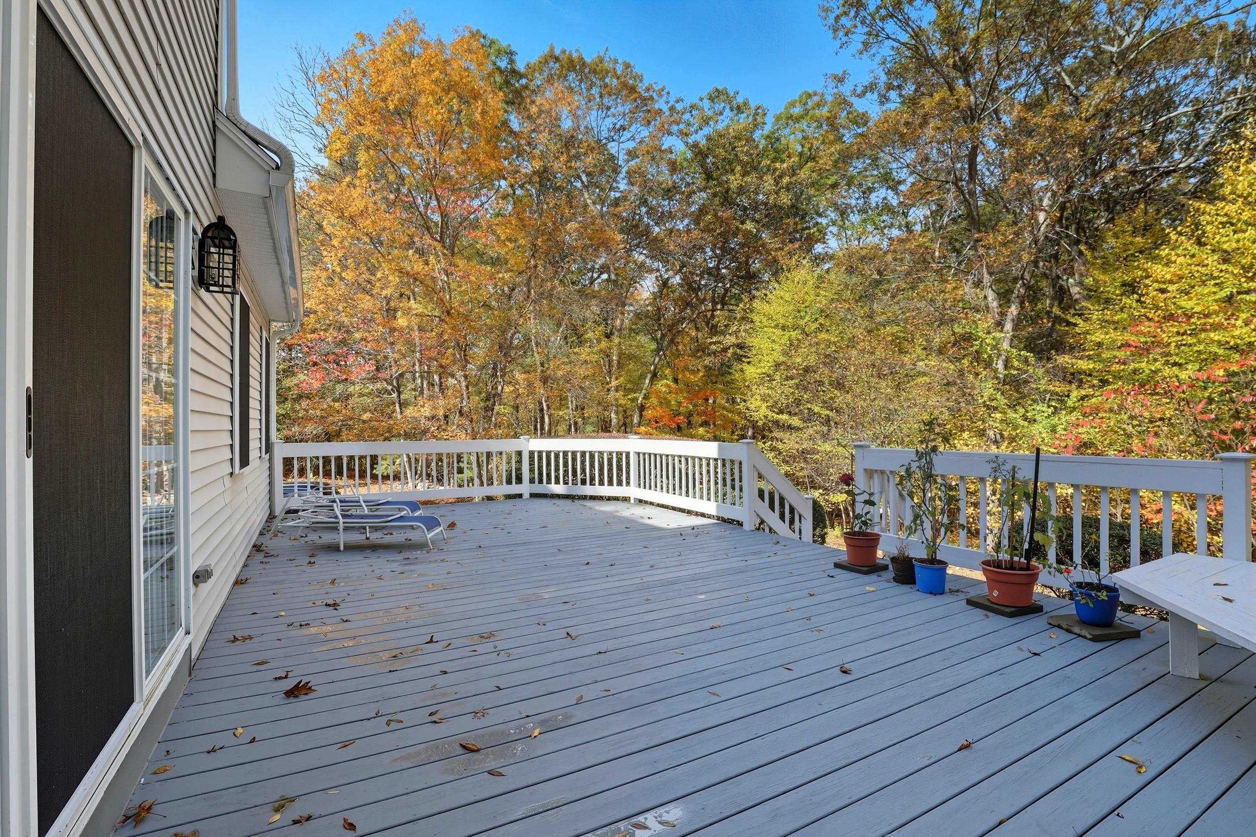 13 Cottonwood Road Plaistow, NH 03865 - Photo 17 of 30